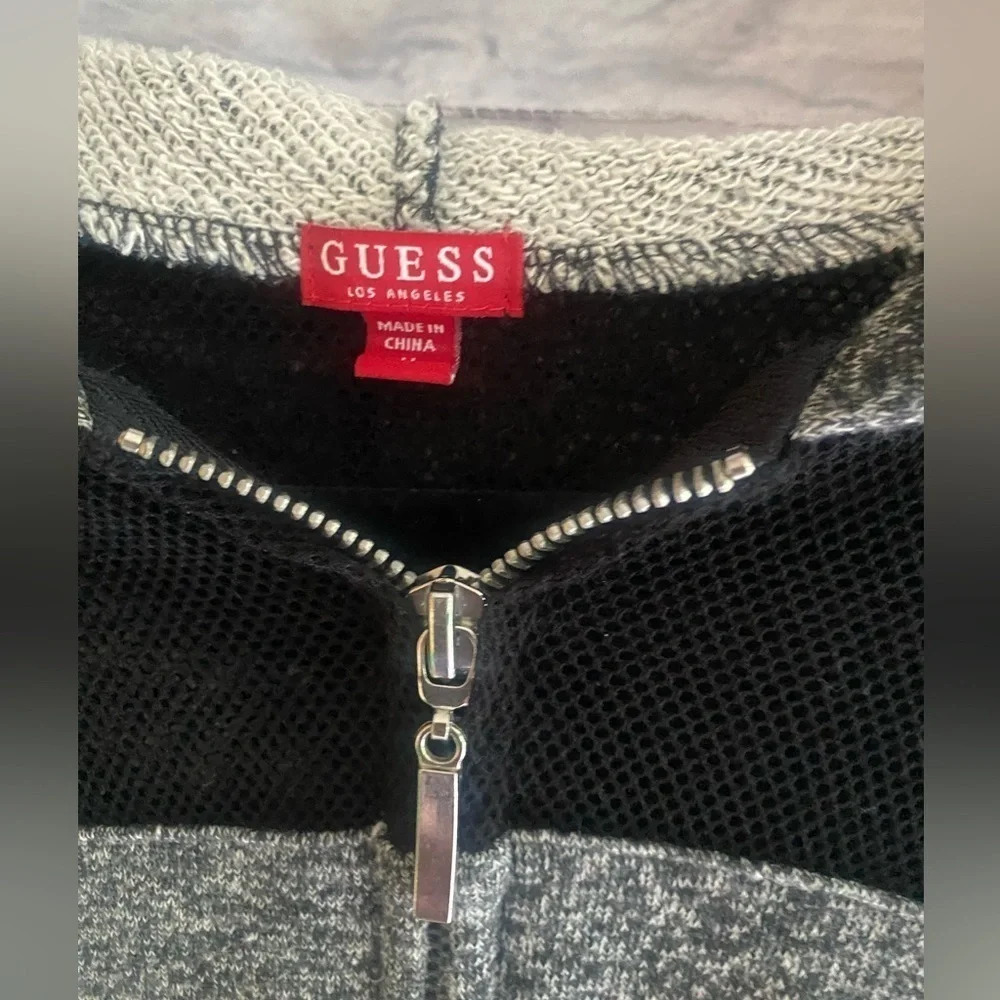 5/$20 Guess Los Angeles Women’s Mesh‎ Zip Up Hoodie Medium - Picture 6 of 7